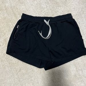 Vuori Halo Performance Short - XS- black